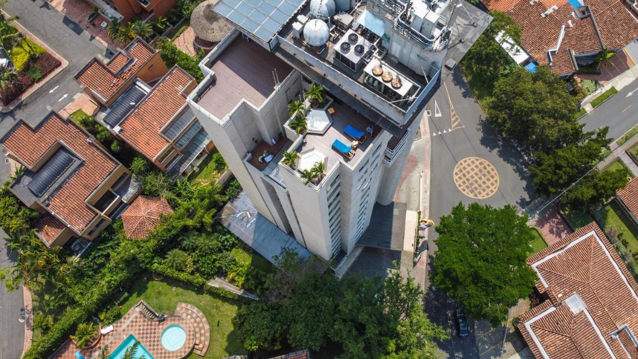 Apartamentos Poblado Alejandria By Housy Host Medellin Exterior photo